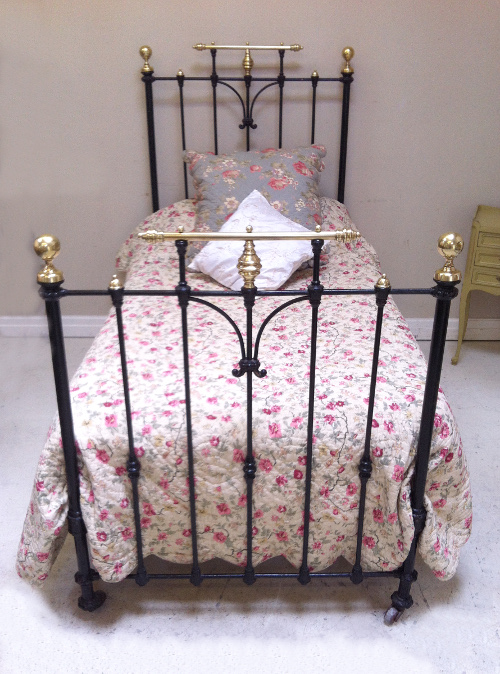 french antique short single bed